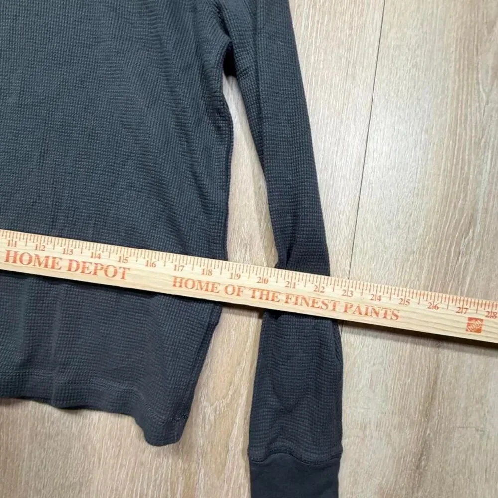 Old-navy Men's Black and Grey Shirt